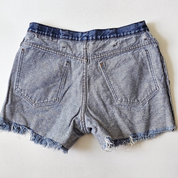 Vintage 90s Gap Denim Cut Off Shorts High Rise 30” Waist Size M Blue Jean - Picture 14 of 14